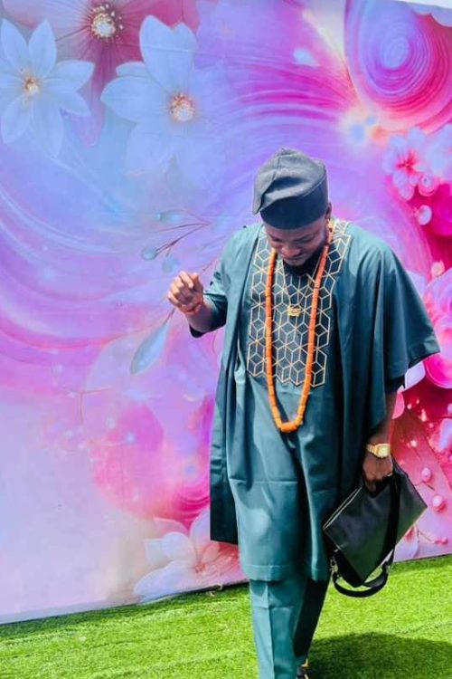 AGBADA 004